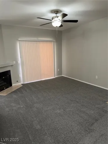 $1,300 | 1050 East Cactus Avenue, Unit 2127, Las Vegas, NV 89183