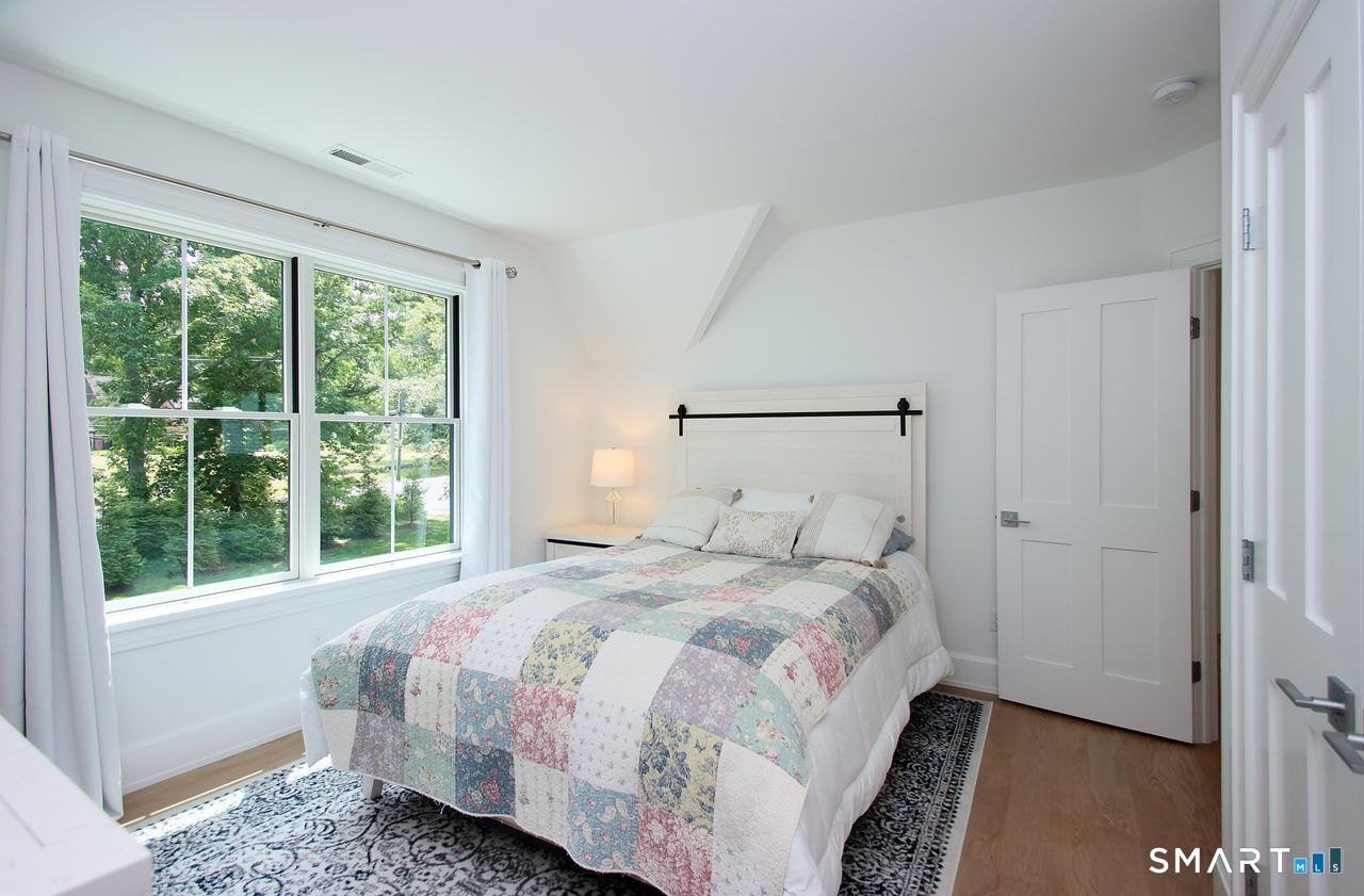 773 West Avon Road Avon, CT 06001 - Photo 31 of 40