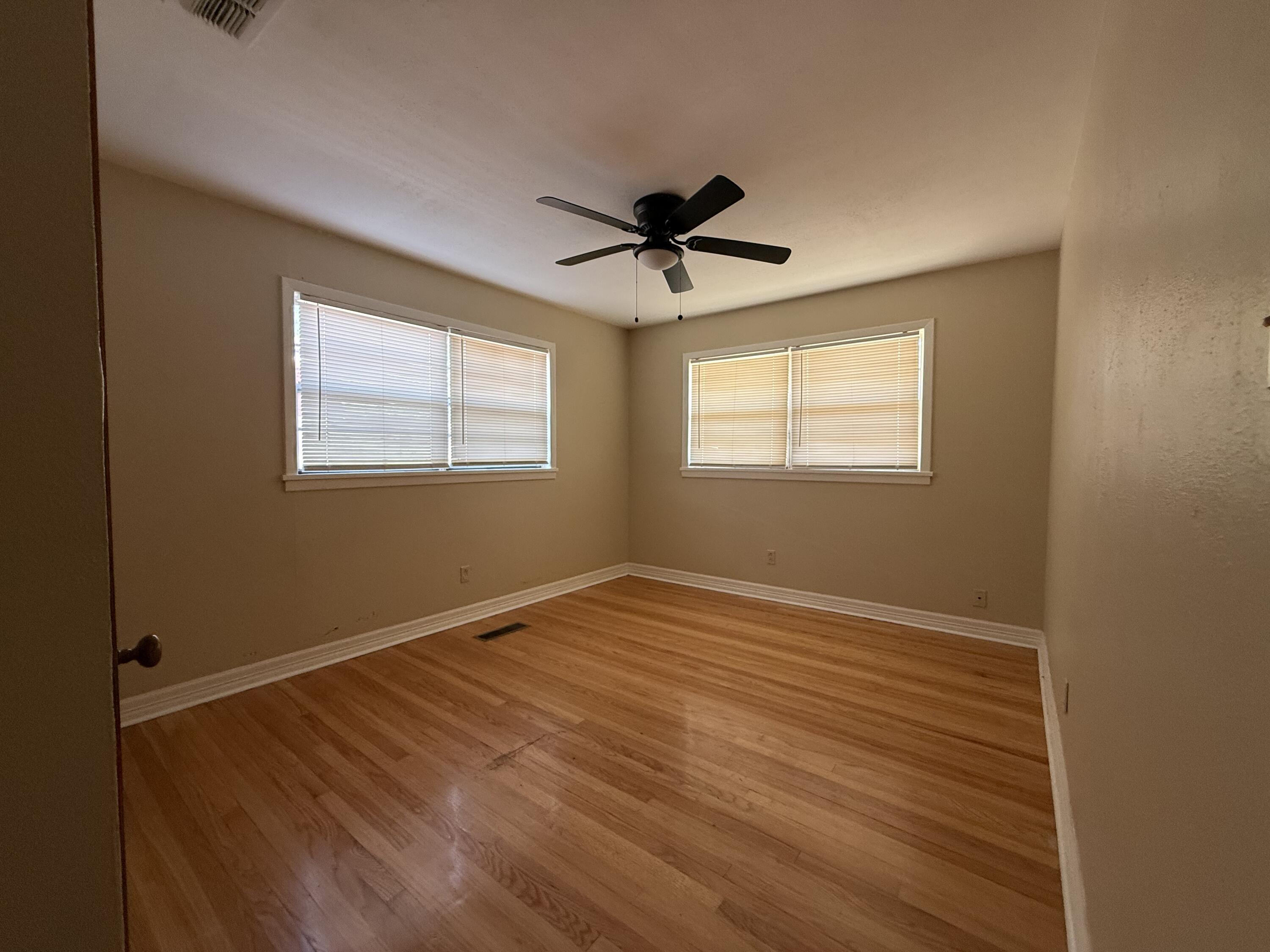 3605 42nd Street Lubbock, TX 79413 - Photo 13 of 17 IMG_7180