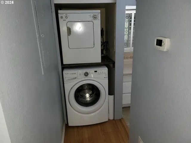 $150,000 | 18989 Northeast Marine Drive, Unit D57, Portland, OR 97230