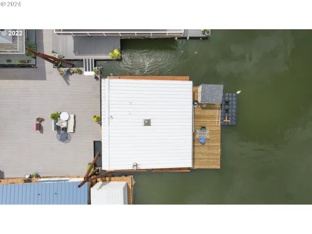 $150,000 | 18989 Northeast Marine Drive, Unit D57, Portland, OR 97230