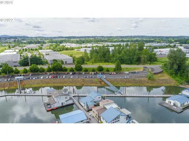 $150,000 | 18989 Northeast Marine Drive, Unit D57, Portland, OR 97230