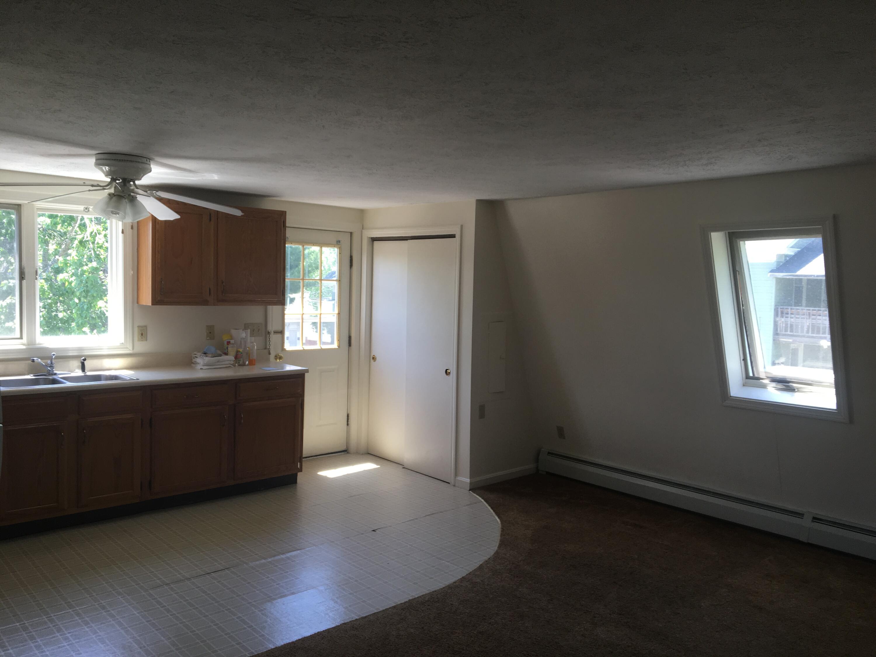 382 Main Street Biddeford, ME 04005 - Photo 12 of 32 12