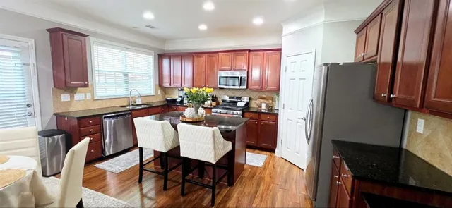 $573,000 | 779 Avonley Crk Trace, Sugar Hill, GA 30518