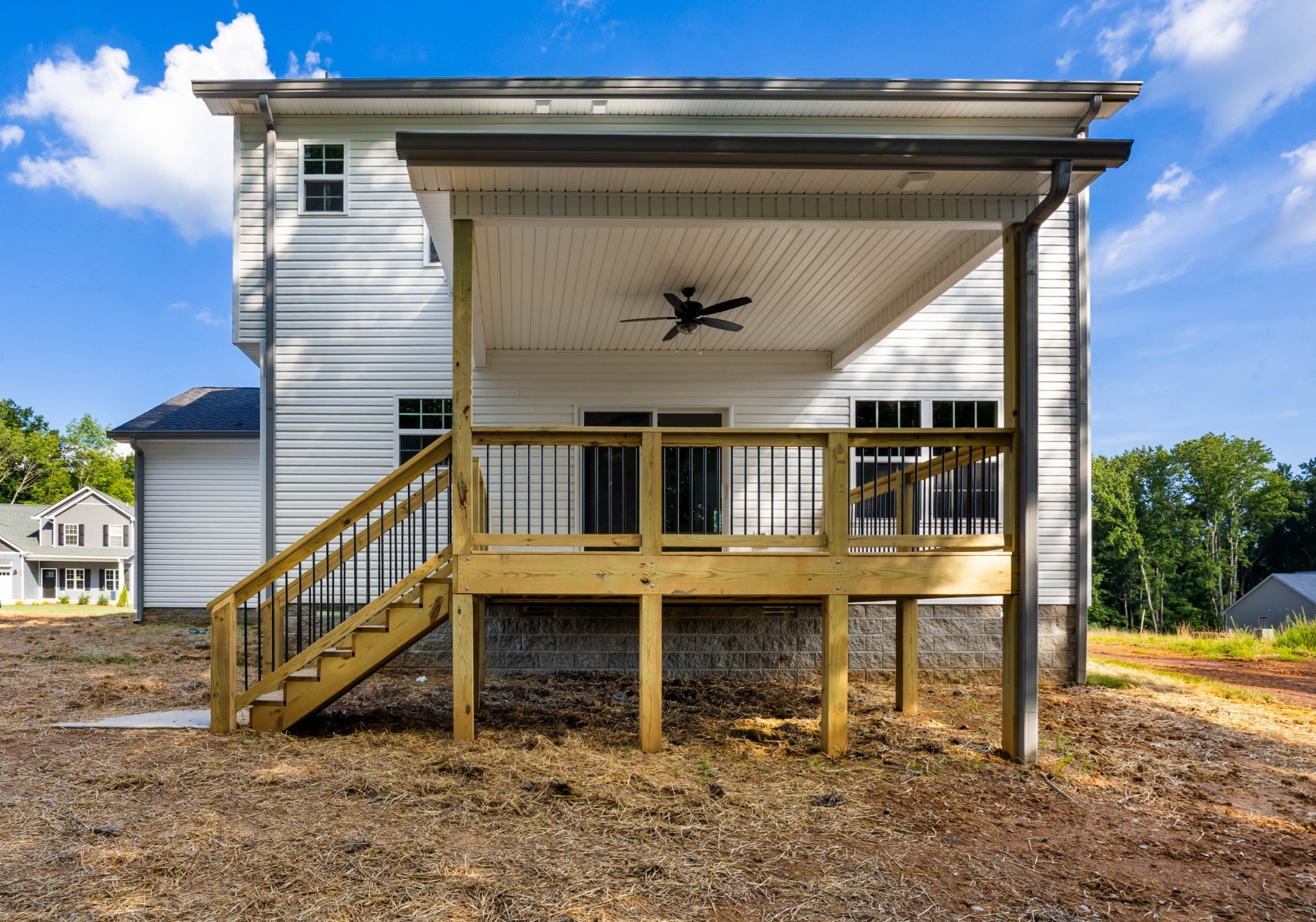 1146 Black Rock Road Clarksville, TN 37040 - Photo 34 of 36 a view of a house with backyard and porch