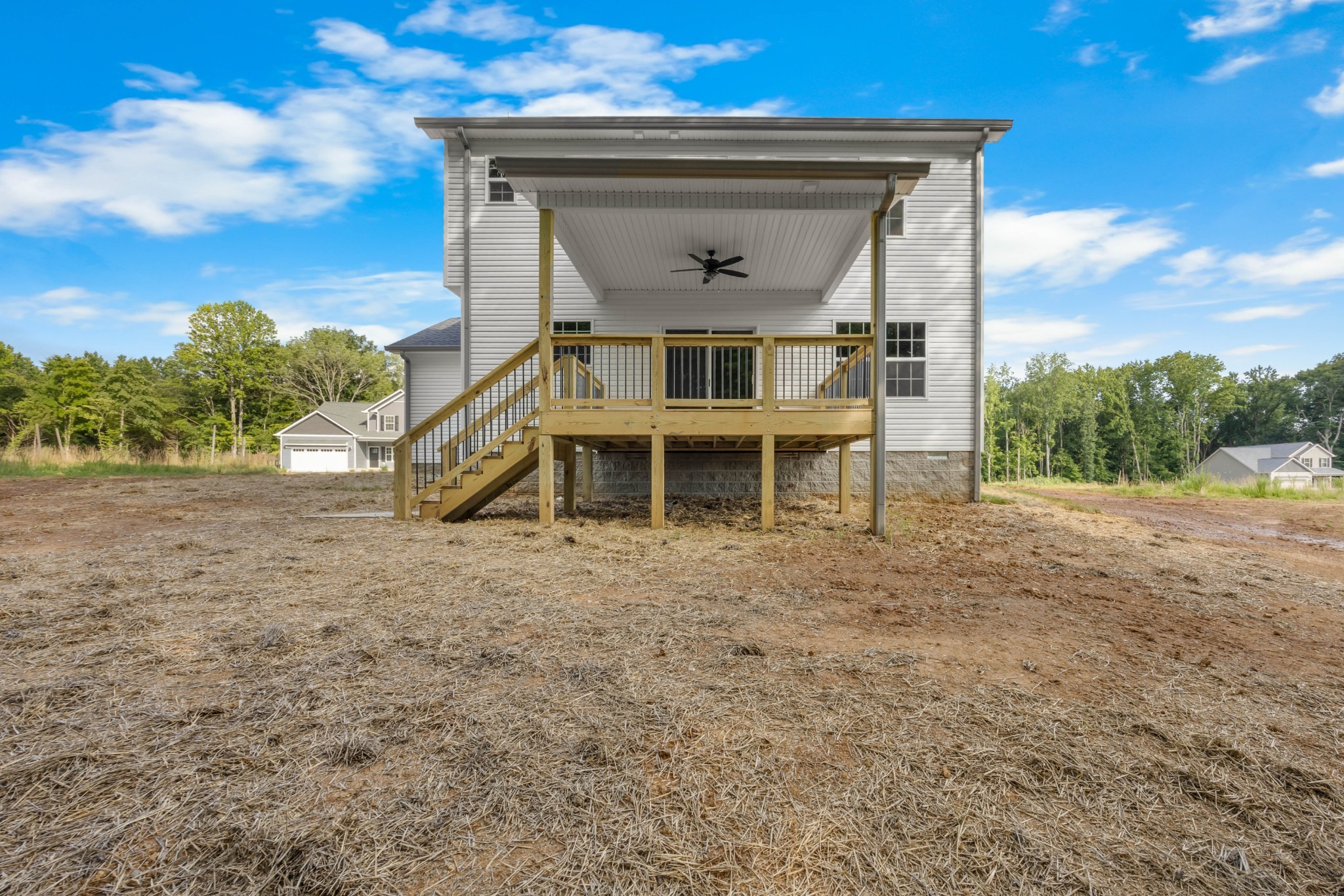 1146 Black Rock Road Clarksville, TN 37040 - Photo 35 of 36 front view of a house with a yard