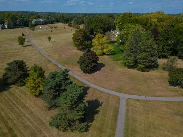 $365,000 | 1202 Concord Court, Unit 67, Northville, MI 48167