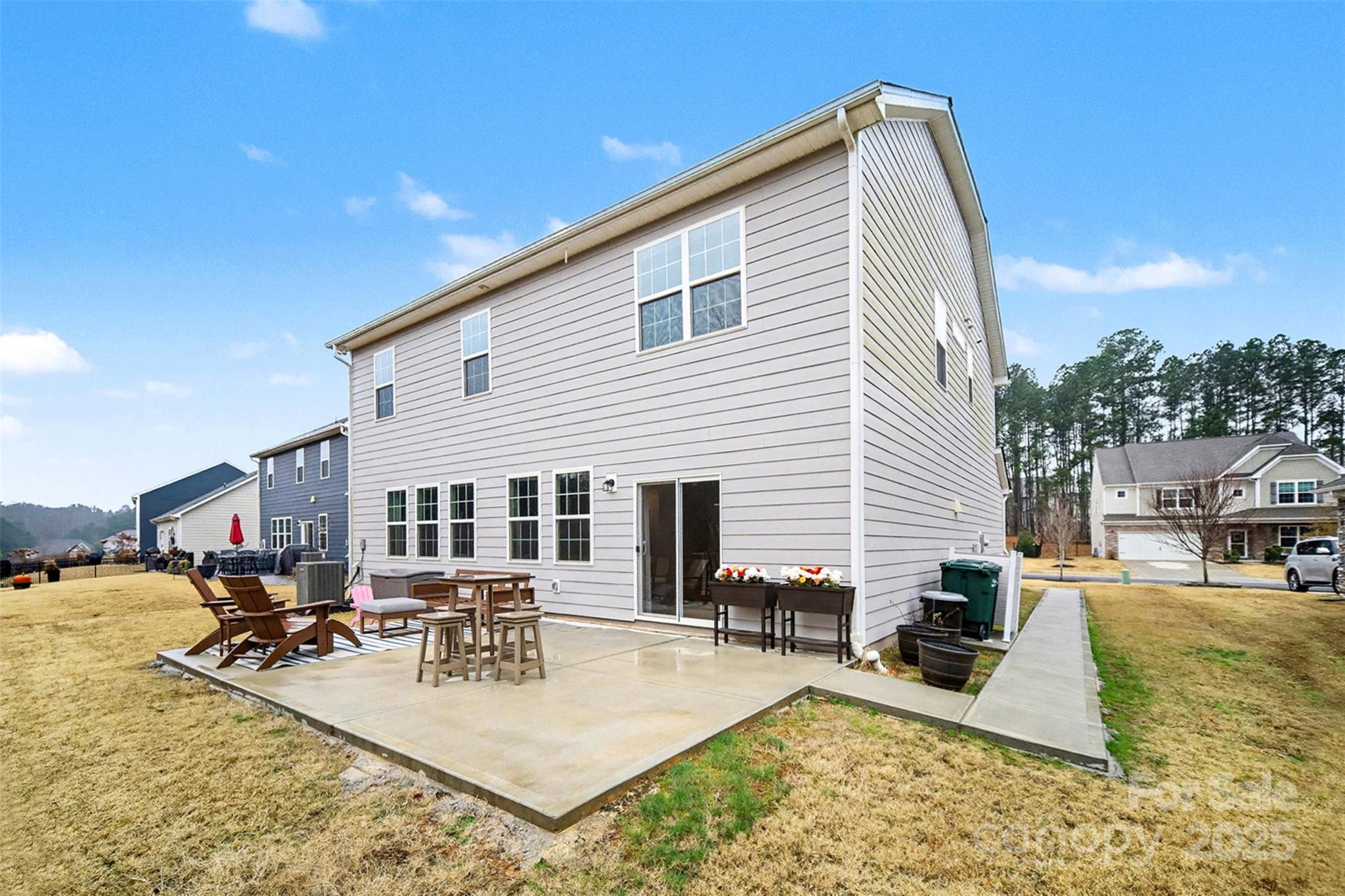 152 Tackle Troutman, NC 28166 - Photo 23 of 31 a view of a house with dining room and swimming pool