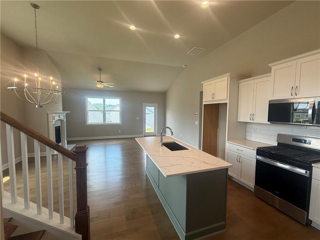 315 Lakeside Drive Canton, GA 30114 - Photo 5 of 19