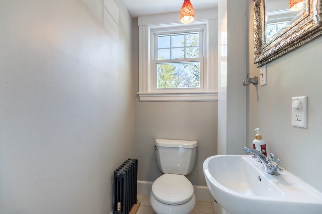 68 Carmel Road Andover, MA 01810 - Photo 13 of 26 Gallery Image 13