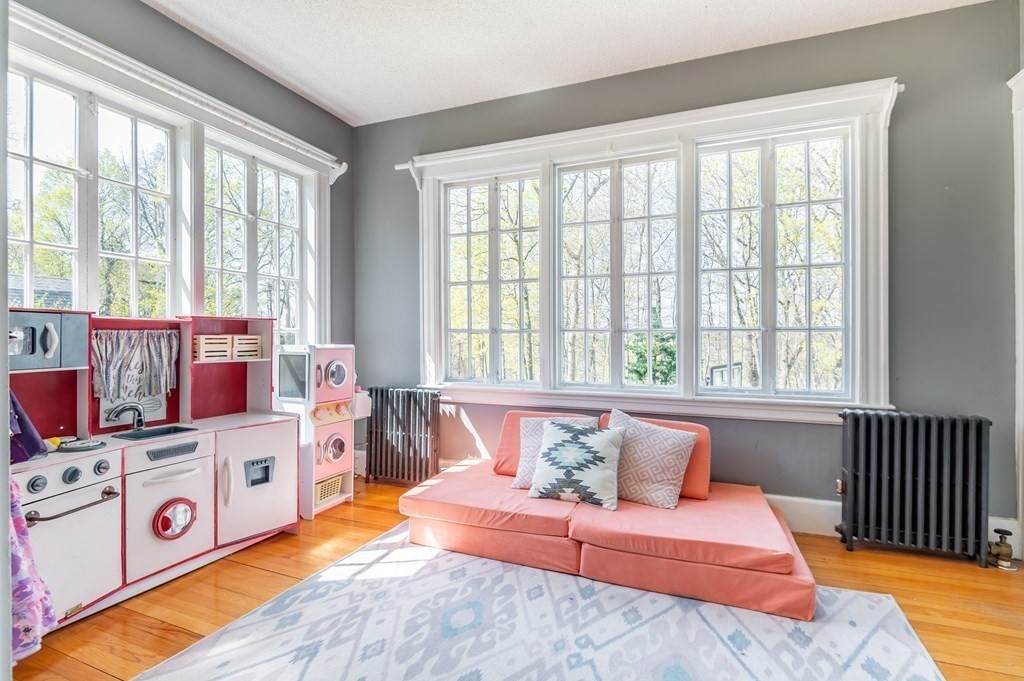 68 Carmel Road Andover, MA 01810 - Photo 6 of 26 Gallery Image 6
