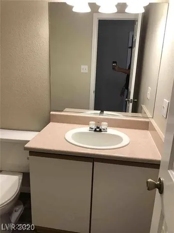 $1,495 | 2120 McMurray Drive, Unit 6, Pahrump, NV 89060