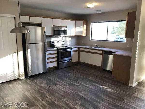 $1,395 | 2120 McMurray Drive, Unit 6, Pahrump, NV 89060