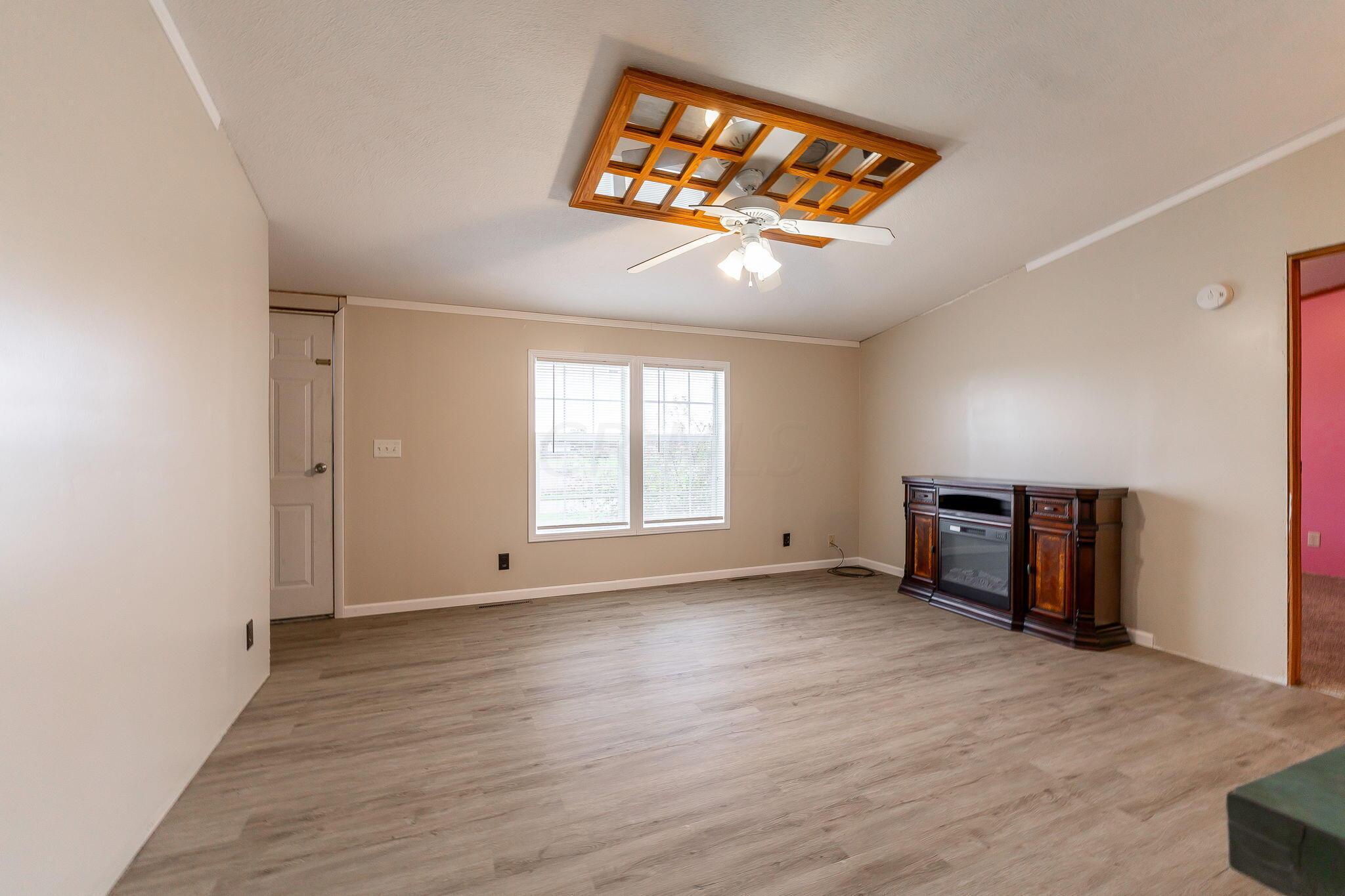 32213 Fields Road Richwood, OH 43344 - Photo 12 of 30 32213 Fields Rd (Interior)-7