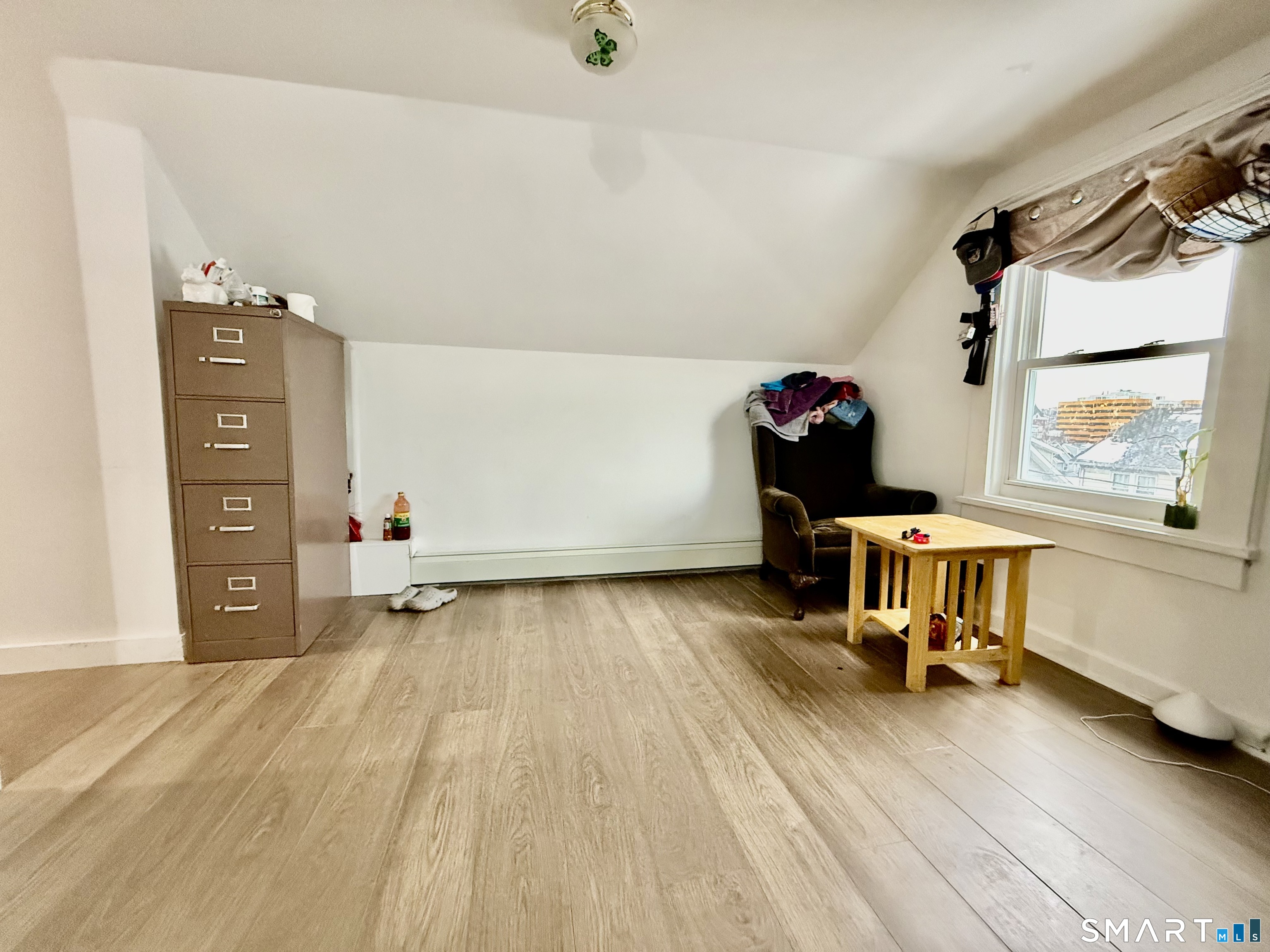 60 Stephen Street Stamford, CT 06902 - Photo 12 of 29 3rd Fl Office/ Kid's Playroom