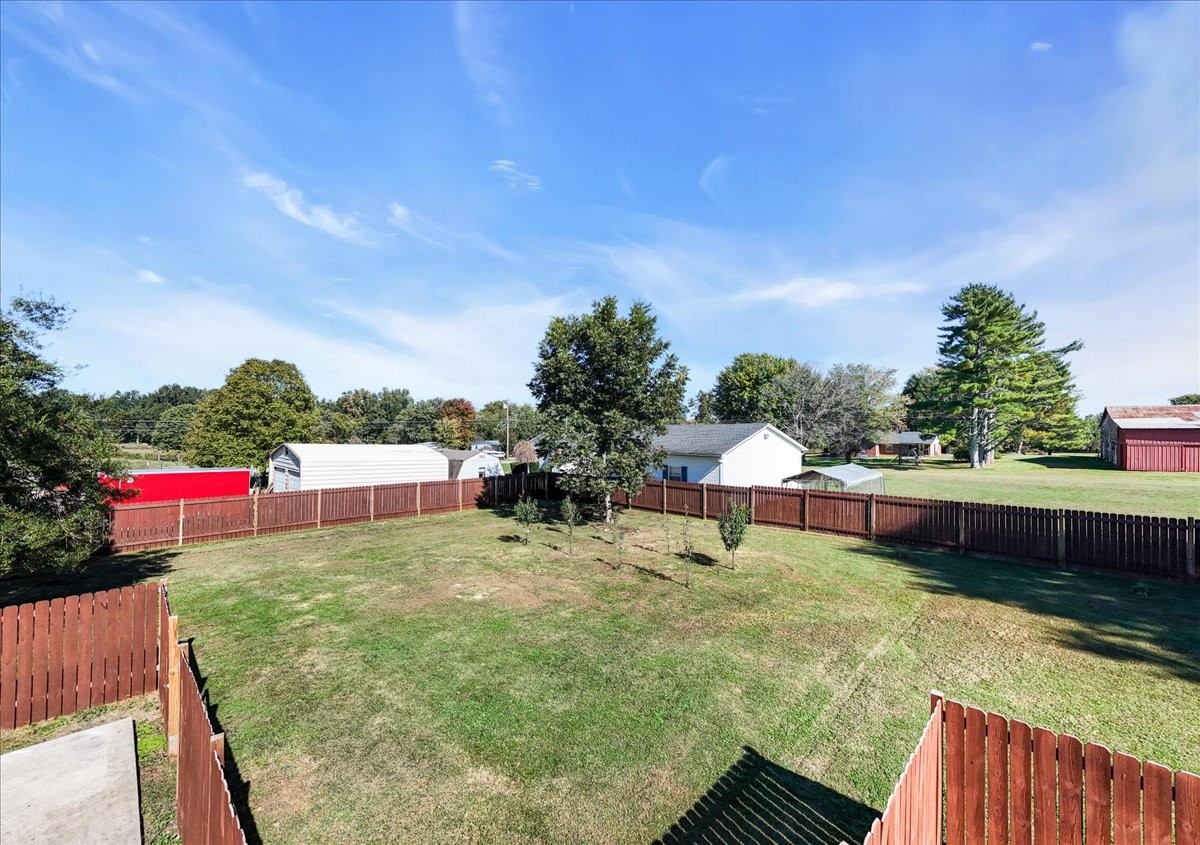 145 Hawkins Road Smithville, TN 37166 - Photo 31 of 45