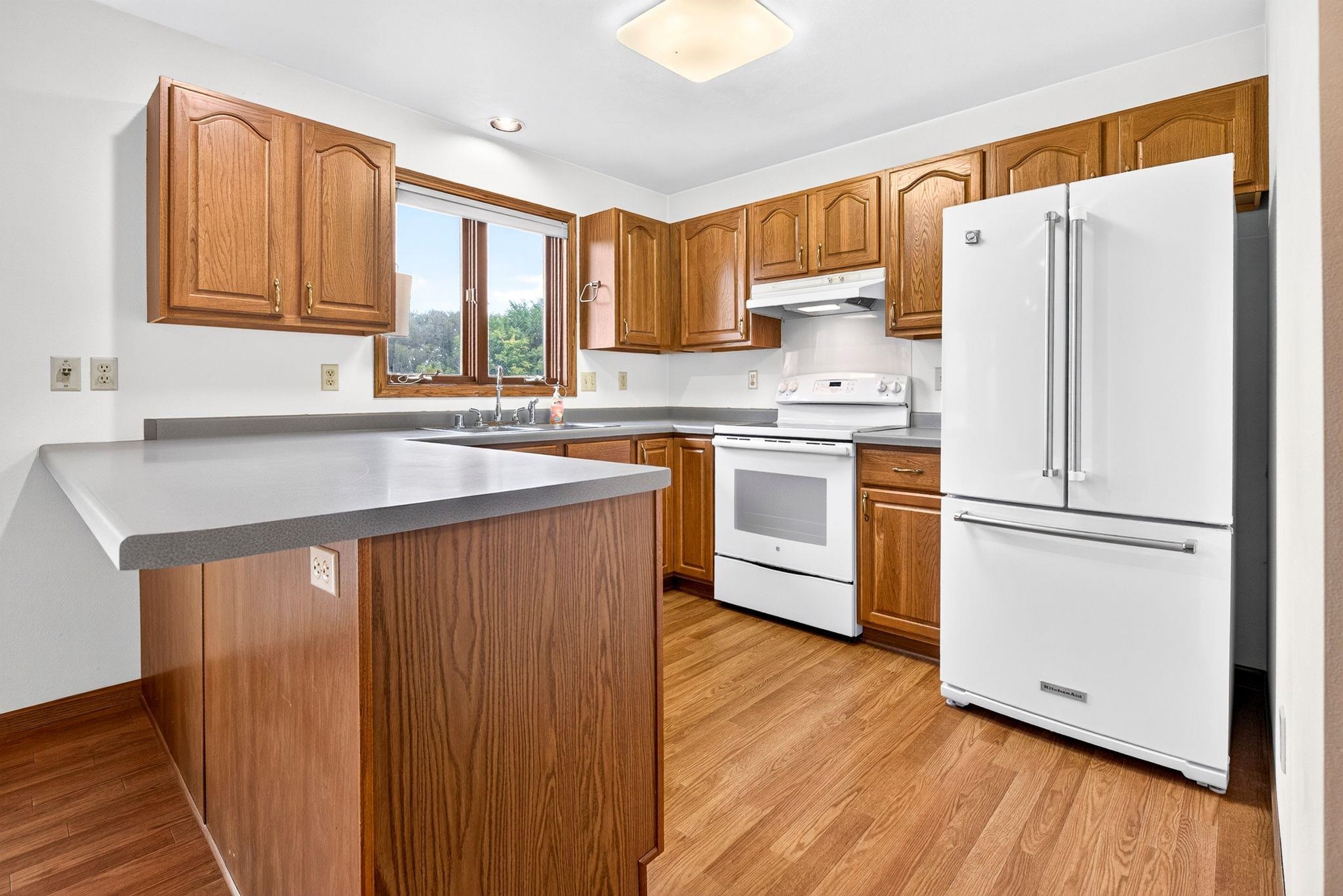985 Springs Road Fond du Lac, WI 54935 - Photo 11 of 45 Gallery Image 11