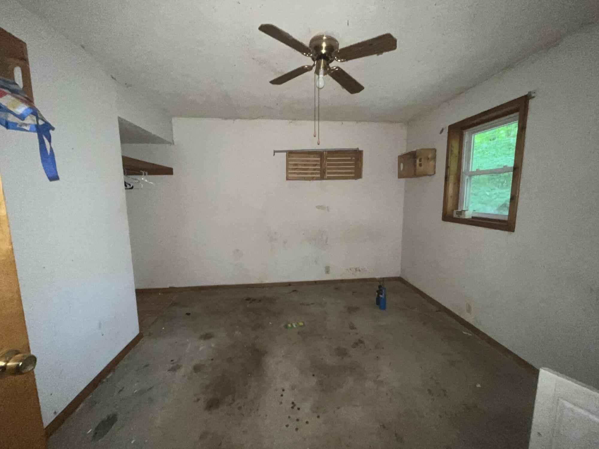 3818 North 3 1/2 Road Mesick, MI 49668 - Photo 3 of 7 IMG_1796
