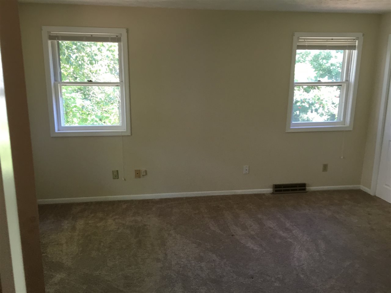 282 Winding Pond Road, Unit 282 Londonderry, NH 03053 - Photo 11 of 26 Gallery Image 11