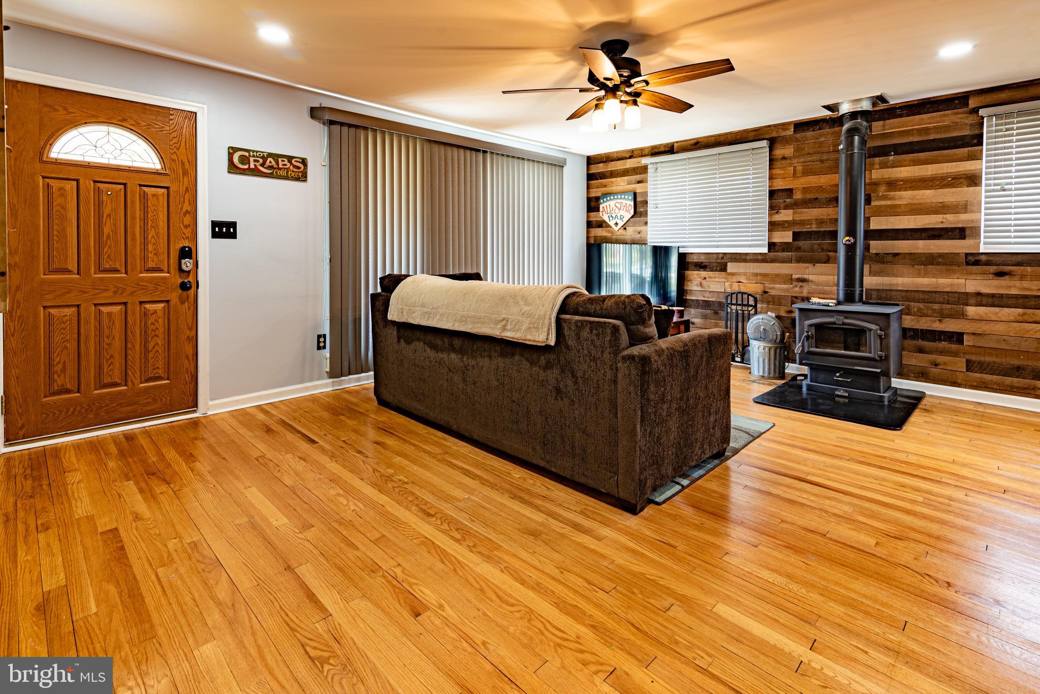 8427 Arbutus Road Pasadena, MD 21122 - Photo 8 of 123 Gallery Image 8