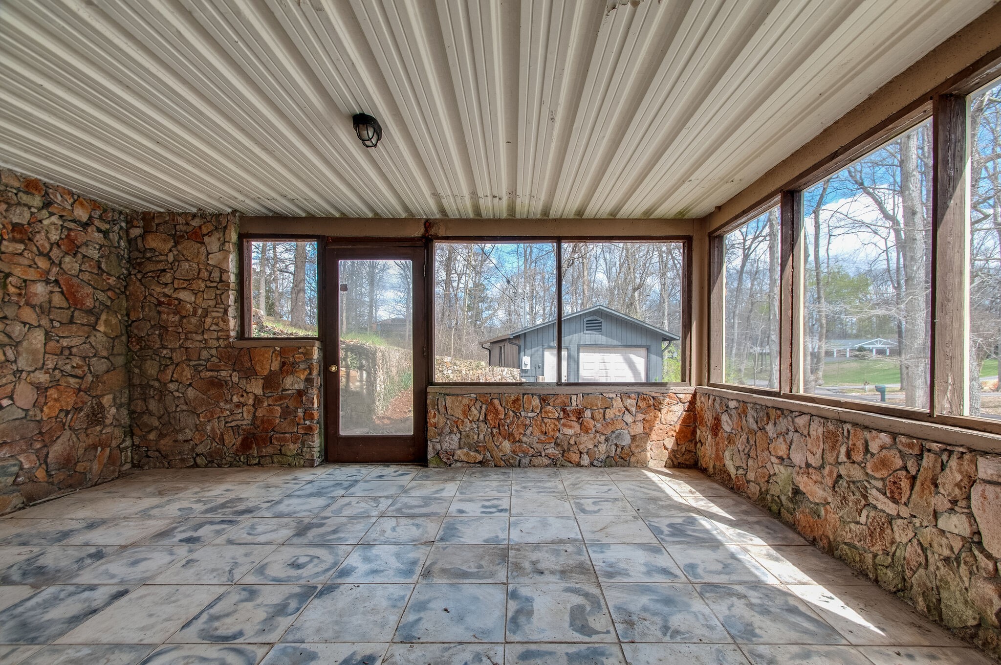 209 East Park Circle Dickson, TN 37055 - Photo 27 of 28 a view of a room with window