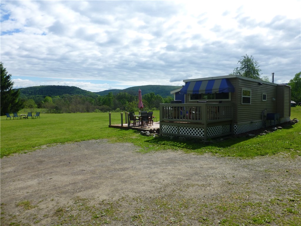 12 Commons Drive Hartwick, NY 13326 - Photo 8 of 18