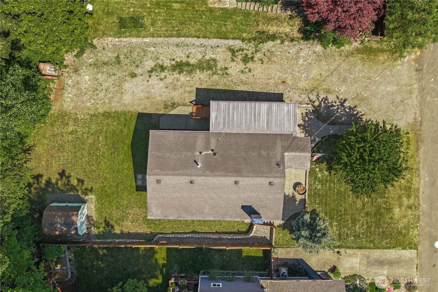 17023 113th Avenue Southeast Renton, WA 98055 - Photo 32 of 34