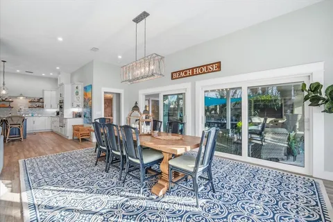 $2,875,000 | 664 Key Royale Drive, Holmes Beach, FL 34217