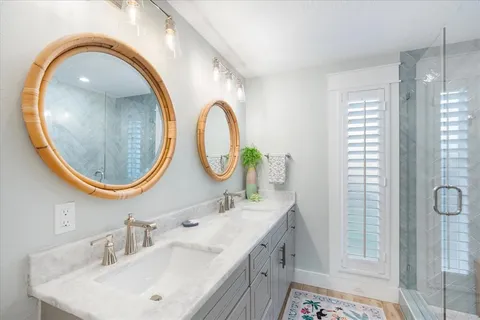 $2,875,000 | 664 Key Royale Drive, Holmes Beach, FL 34217