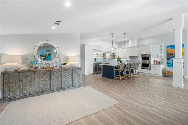 $2,875,000 | 664 Key Royale Drive, Holmes Beach, FL 34217