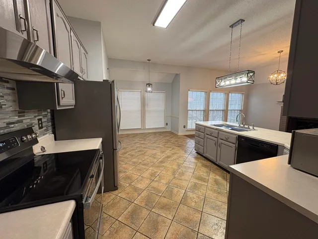 $2,200 | 479 Sanga Circle West, Memphis, TN 38018