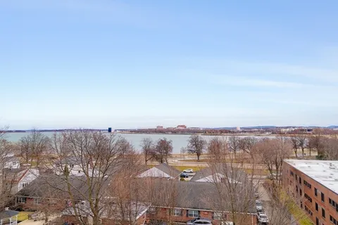 $849,900 | 394 East 8th Street, Unit 3, Boston, MA 02127
