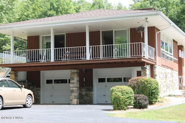 1921 Rt 590 Hawley, PA 18428 - Photo 4 of 33