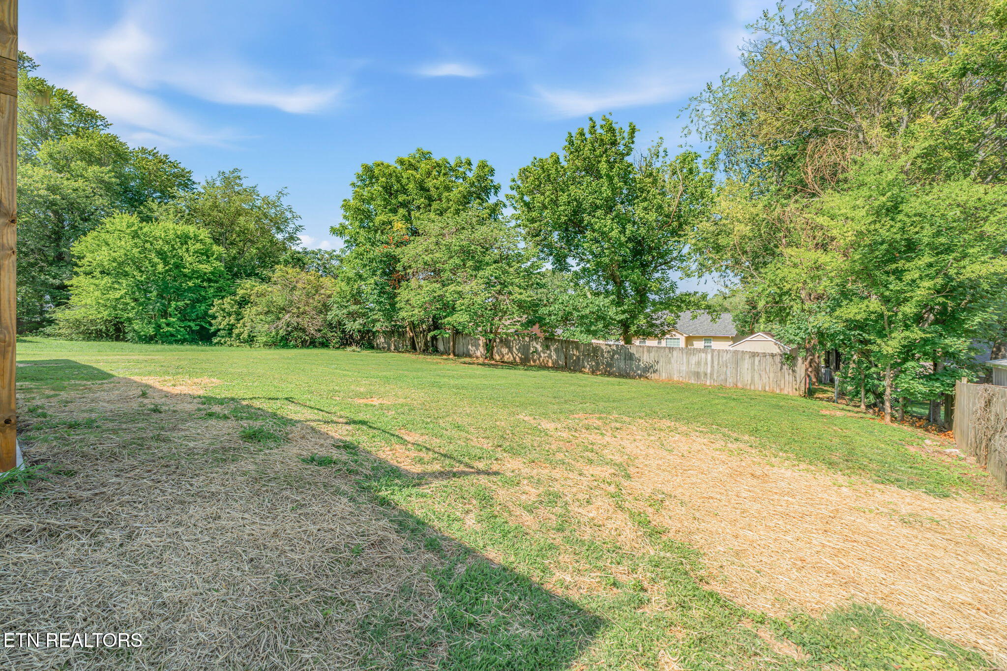 8236 Spruceland Road Powell, TN 37849 - Photo 48 of 52 49-web-or-mls-8236 Spruceland Road-12