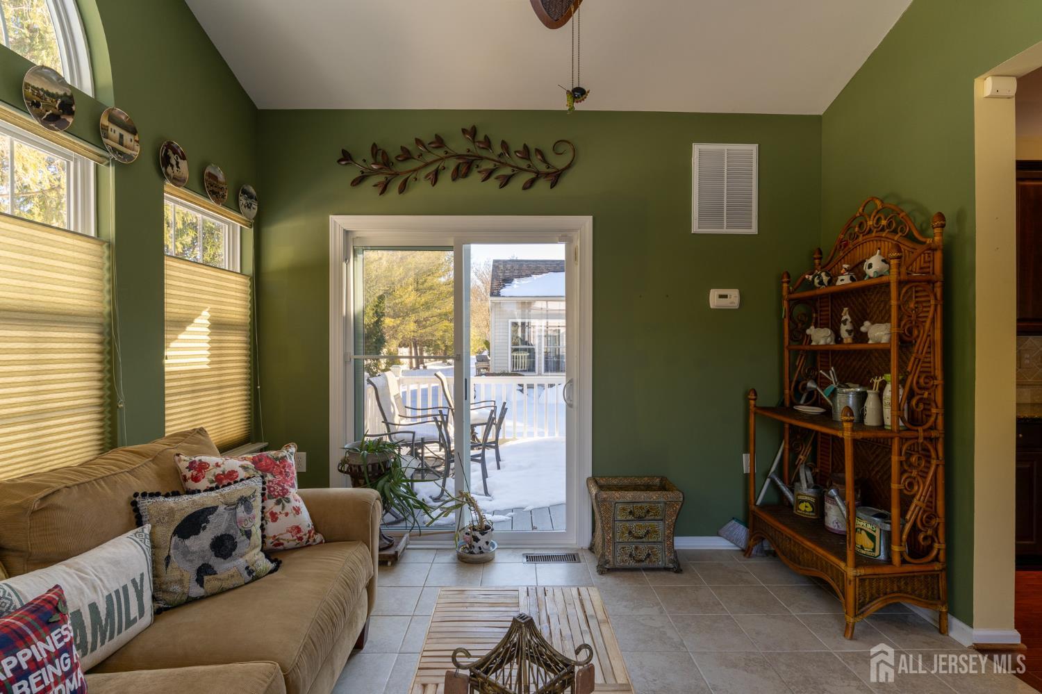 130 Orleans Road Monroe Township, NJ 08831 - Photo 14 of 41