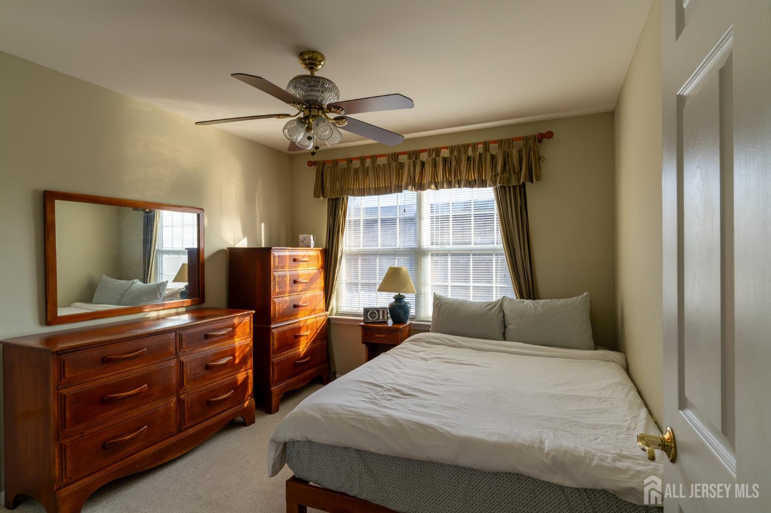 130 Orleans Road Monroe Township, NJ 08831 - Photo 26 of 41