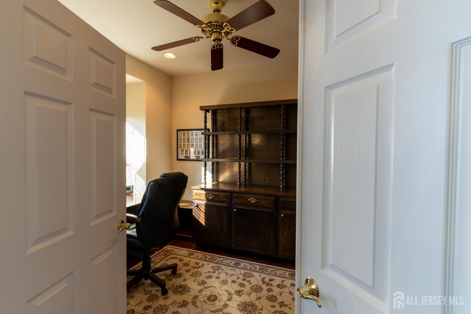 130 Orleans Road Monroe Township, NJ 08831 - Photo 3 of 41