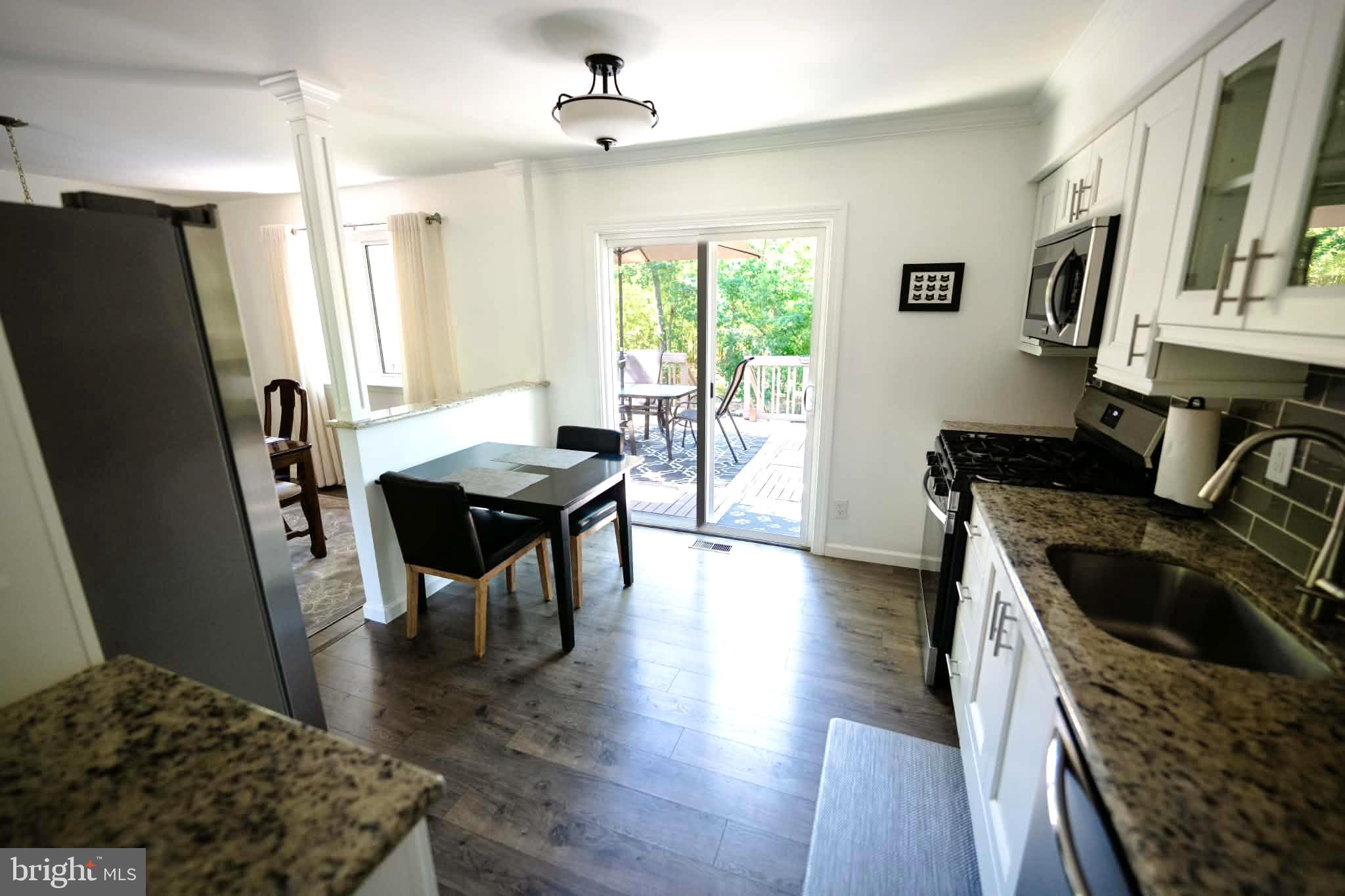 809 Anthony Road Atco, NJ 08004 - Photo 20 of 38 Granite countertops