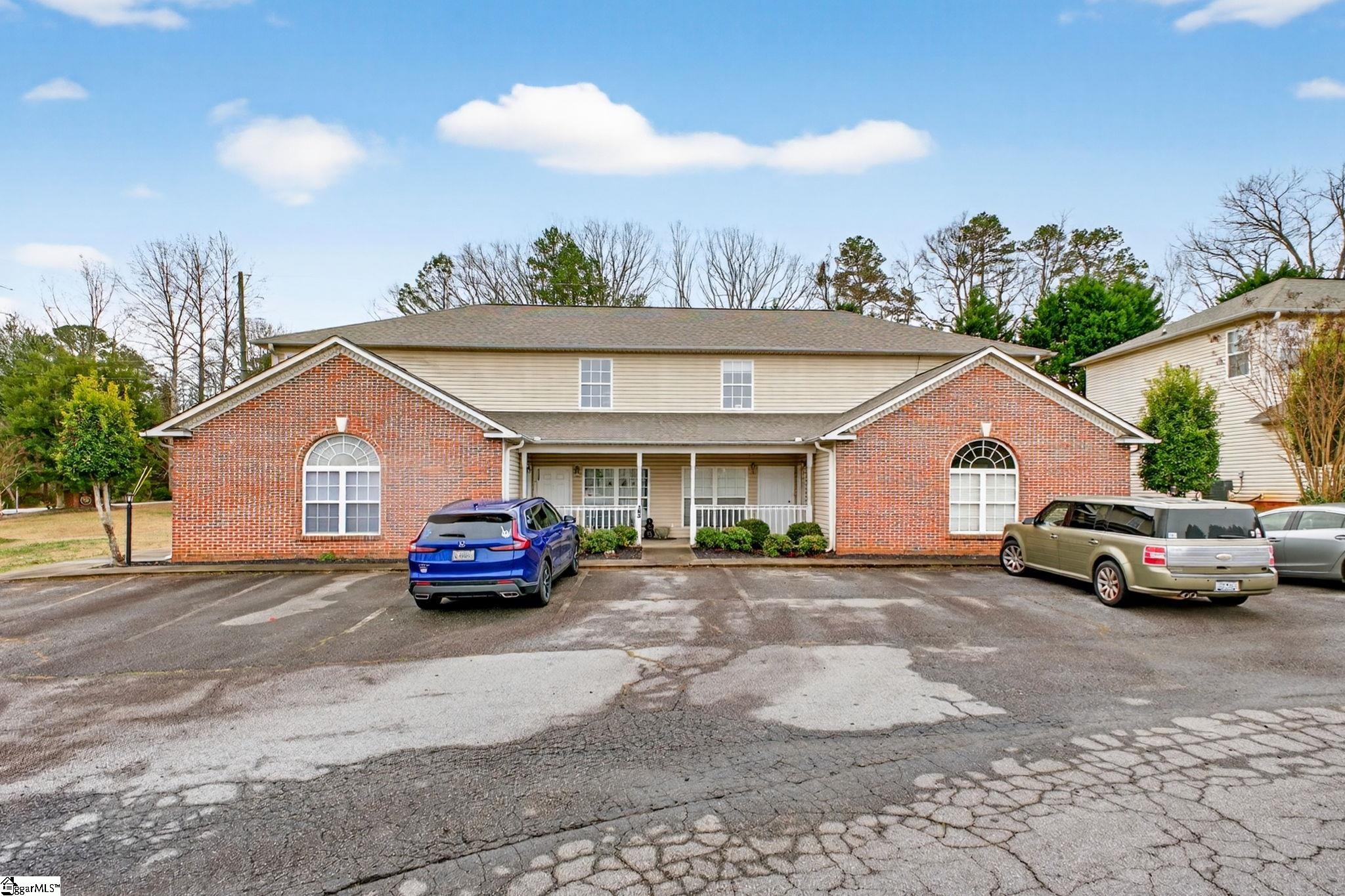 103 A Reef Court Easley, SC 29642 - Photo 2 of 26