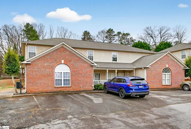 $220,000 | 103 A Reef Court, Easley, SC 29642