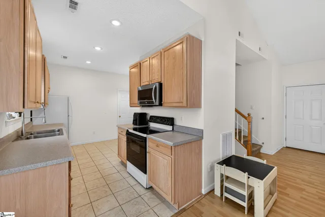 $220,000 | 103 A Reef Court, Easley, SC 29642