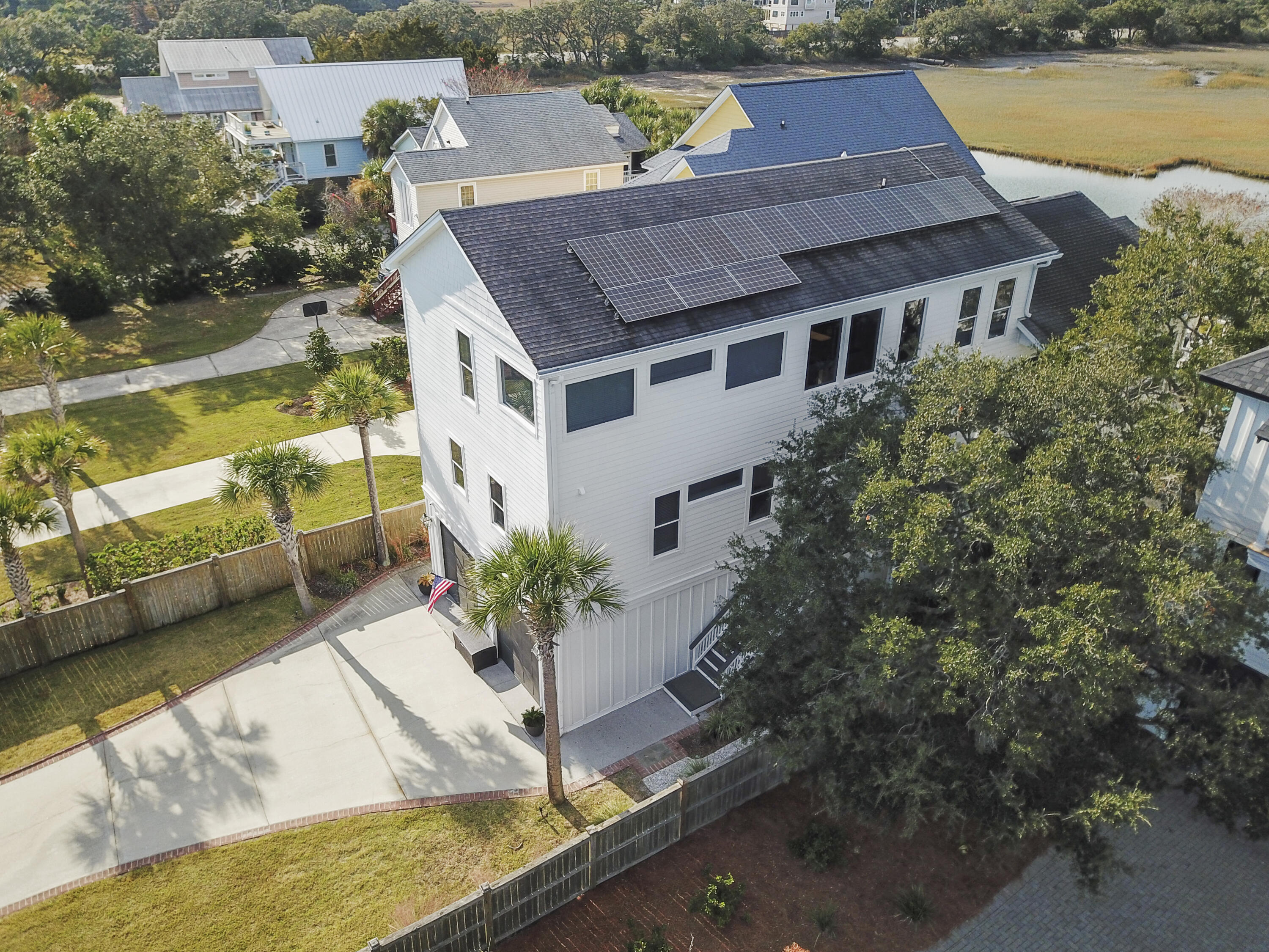 1664 Teal Marsh Road Charleston, SC 29412 - Photo 4 of 63 DJI_0054