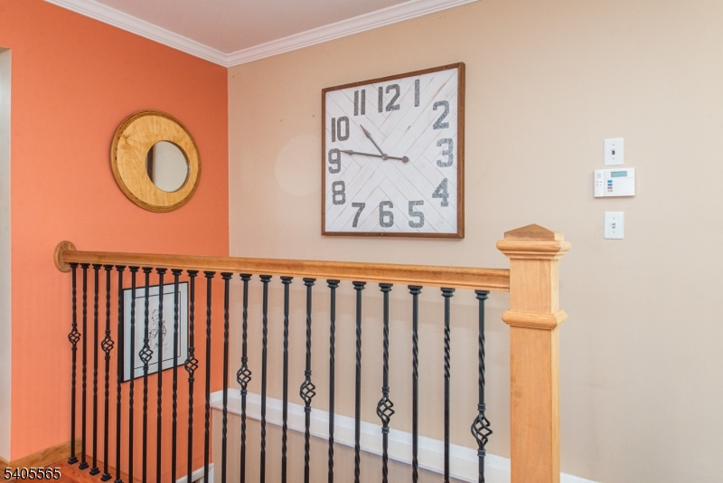 77 Moraine Road Morris Plains, NJ 07950 - Photo 13 of 22