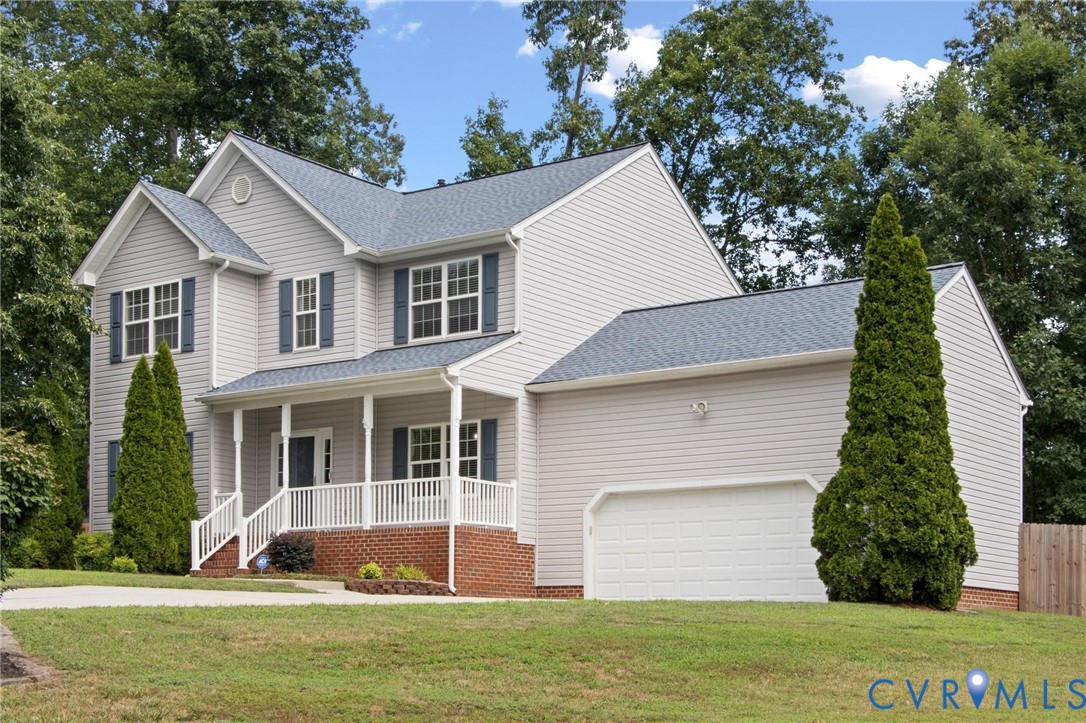 7807 Clover Ridge Place Chesterfield, VA 23832 - Photo 3 of 51 Traditional two-story residence featuring light gr