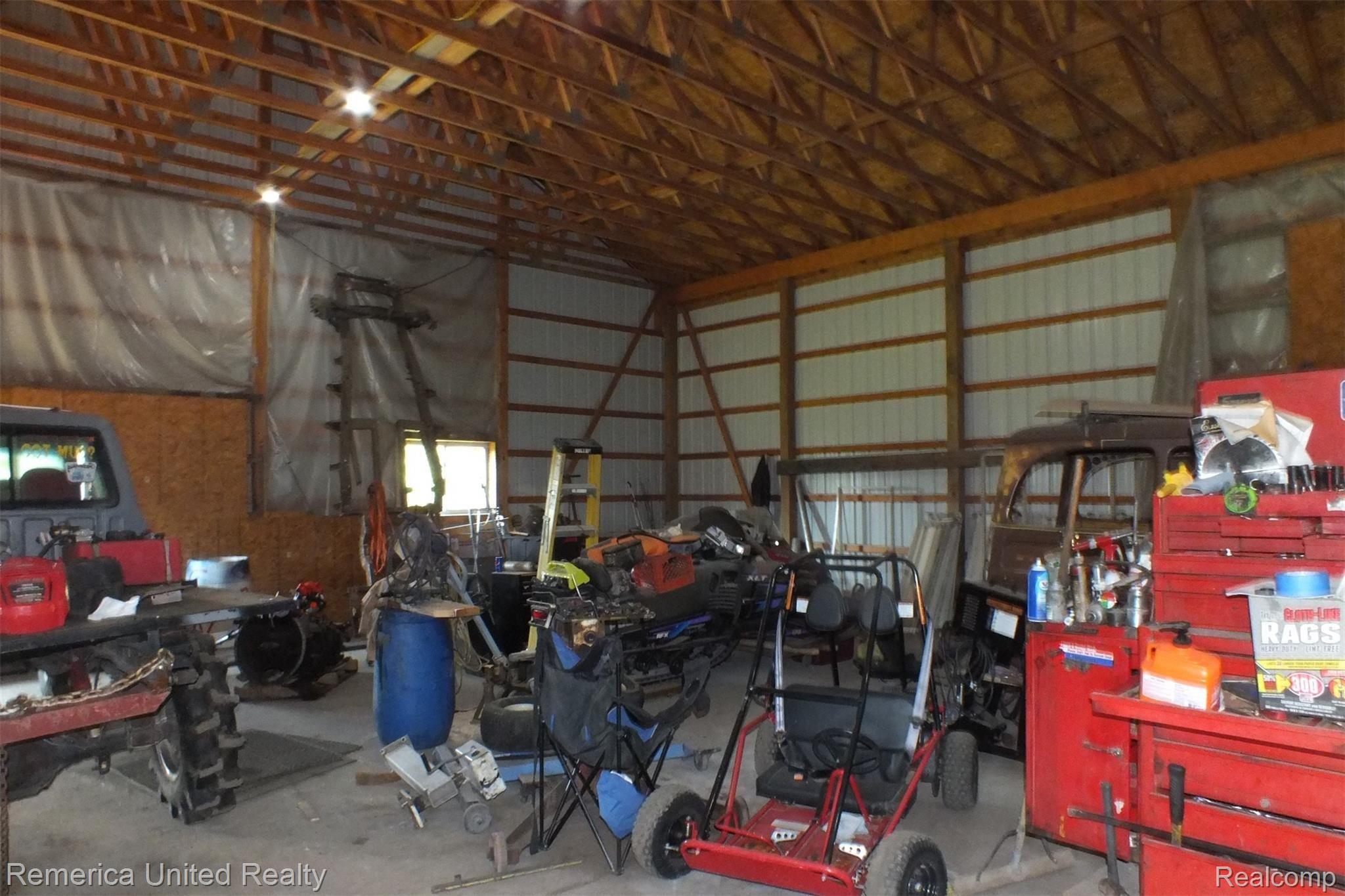 3721 Chase Lake Road Howell, MI 48855 - Photo 27 of 31 DSCF7134.JPG
