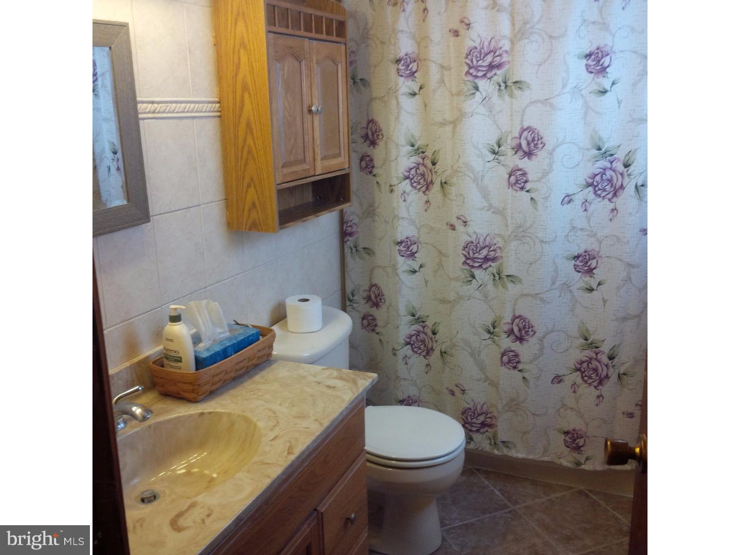 3751 Chestnut Hill Road Center Valley, PA 18034 - Photo 10 of 18 Gallery Image 10