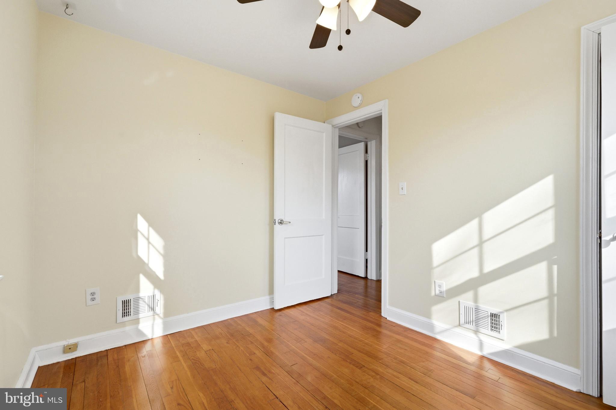 10015 Reddick Drive Silver Spring, MD 20901 - Photo 29 of 41