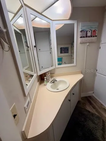 $2,250 | 15010 113th Avenue North, Unit 53, Largo, FL 33774