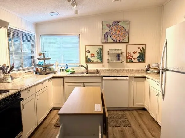 $2,250 | 15010 113th Avenue North, Unit 53, Largo, FL 33774