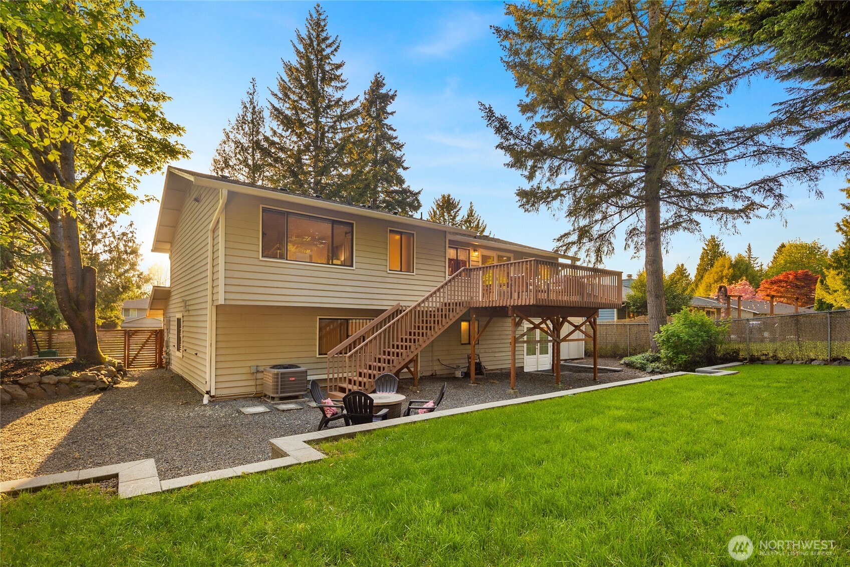 19011 27th Drive Southeast Bothell, WA 98012 - Photo 35 of 39